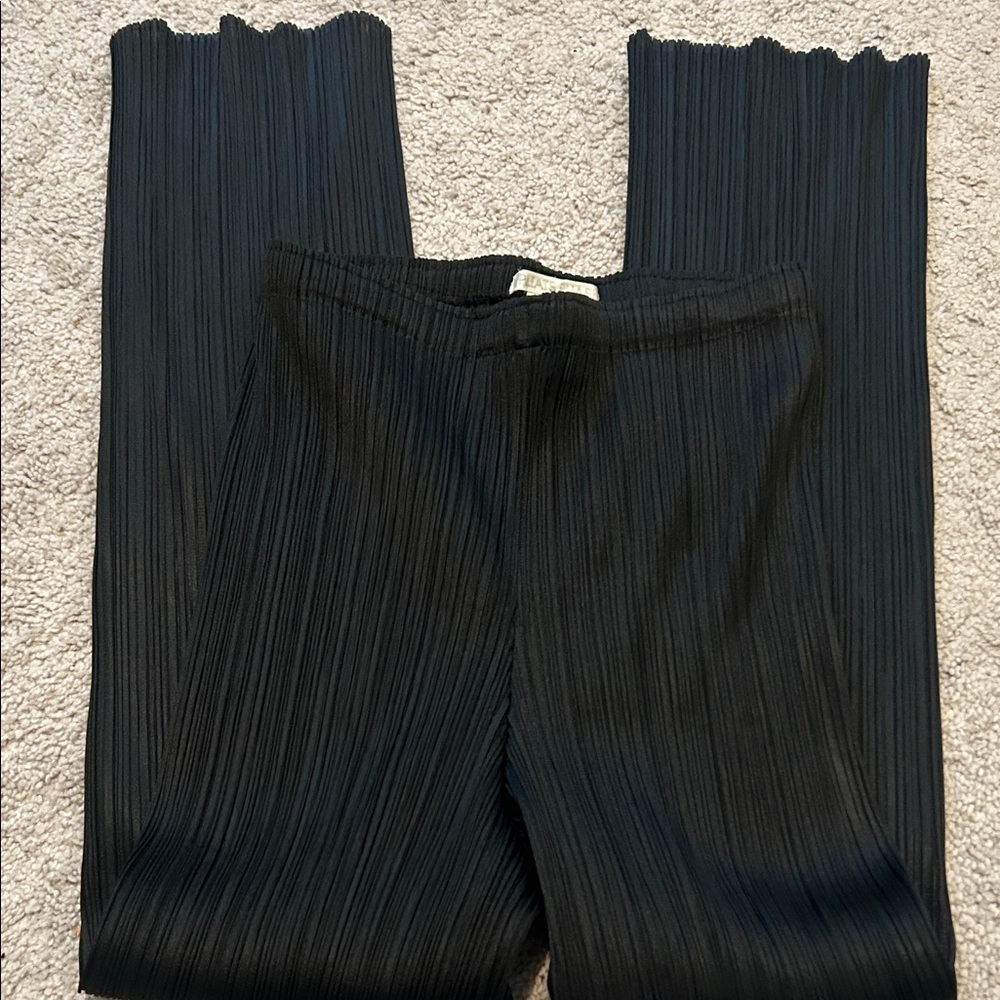 Pleats please pants like new 
No signs of wear